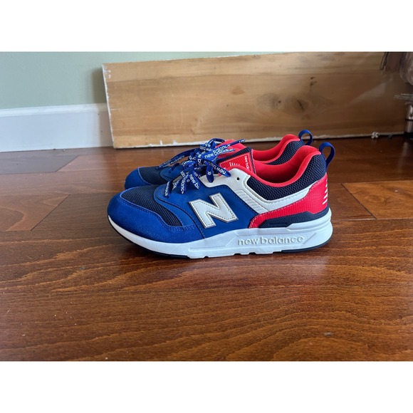 New Balance Boys/Mens Blue Red White Athletic Sneakers Shoes Team Royal Sz 5.5 M - Picture 2 of 10